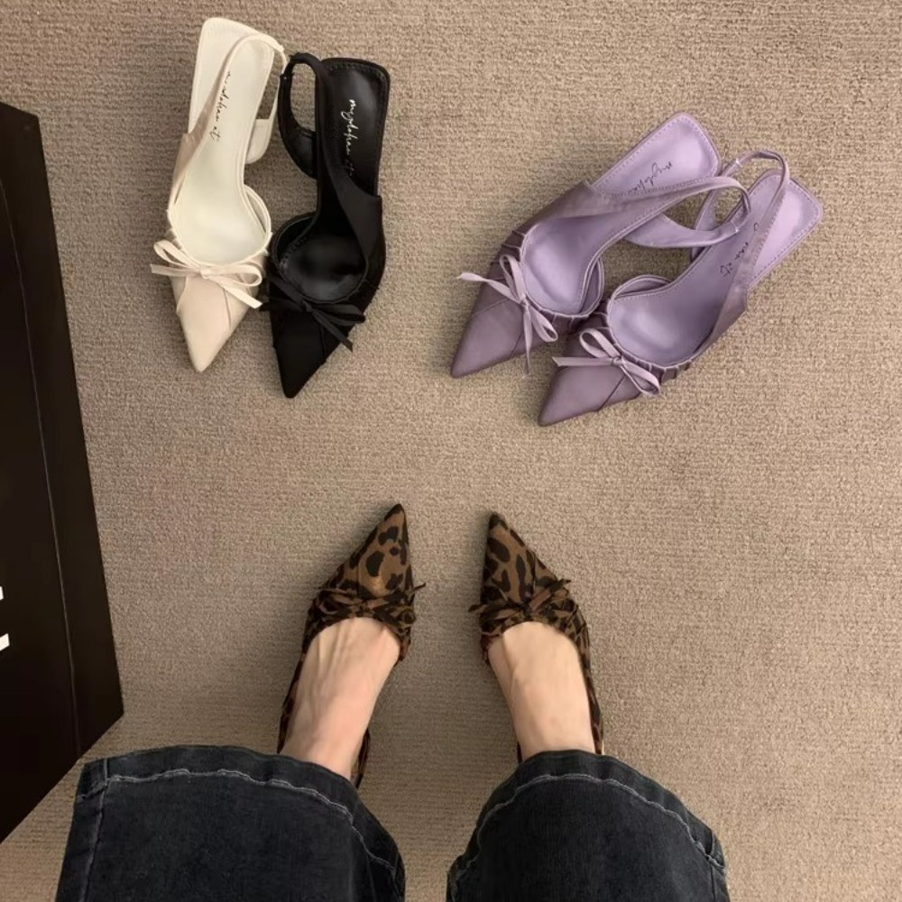 Women Fashion Trend 2026 - Sepatu Hak Tinggi Wanita Model Pointed