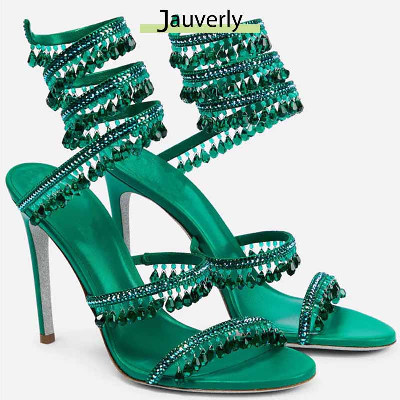 Women Fashion Trend 2026 - Sepatu Hak Tinggi Wanita 2026 Sandal