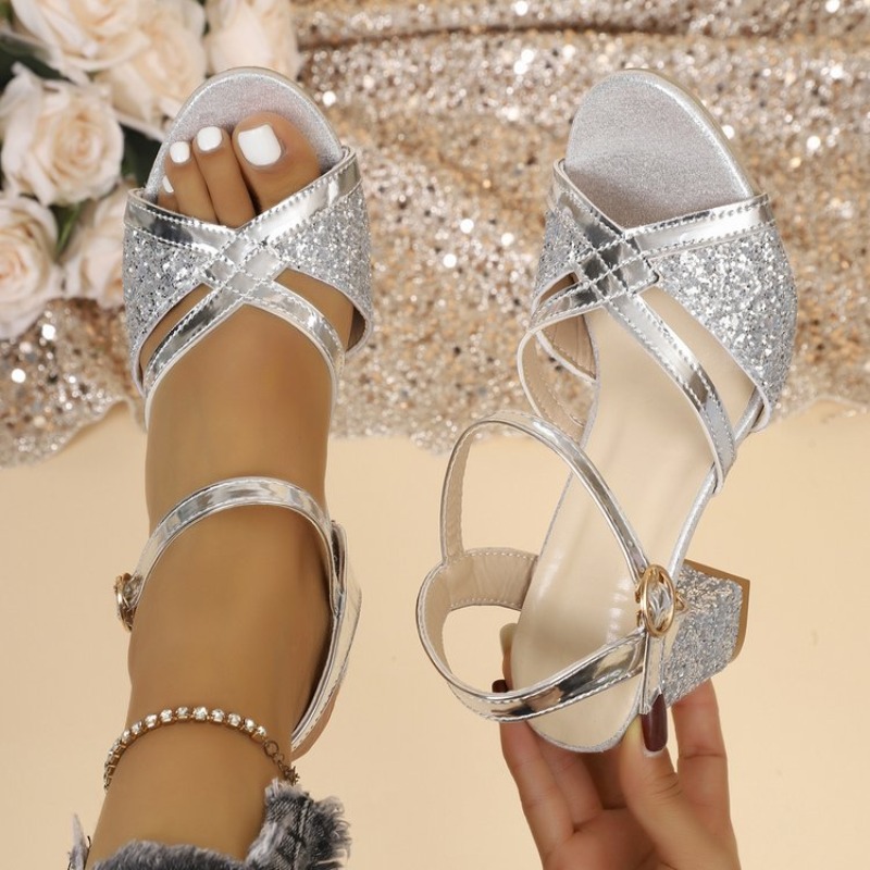 Sandal Wanita Hak Tinggi Emas  - Women Fashion Trend 2026 ulasan dan harga
